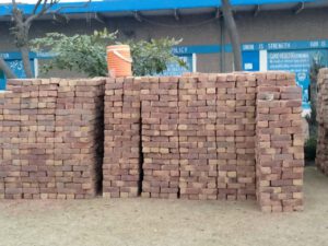 Picture of a huge amount of bricks for building new rooms